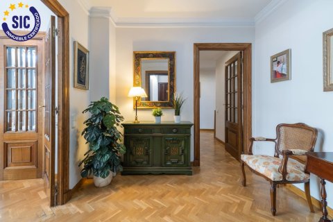 Apartment à vendre Valencia, Espagne, 4 chambres, 174 m2 No. 133349 - photo 6