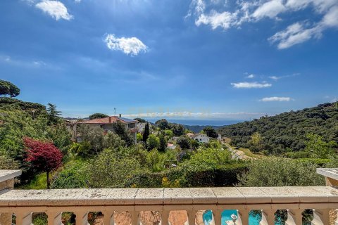 House in Tordera, Barcelona, Spain 6 bedrooms, 230 sq.m. No. 186363