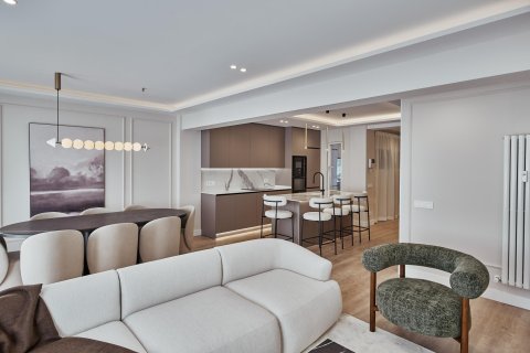 Villa for sale in Madrid, Spain 3 bedrooms, 136 sq.m. No. 179927 - photo 3