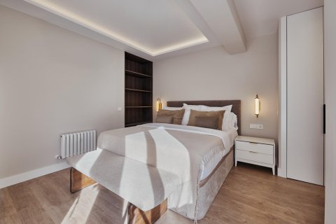 Villa for sale in Madrid, Spain 3 bedrooms, 136 sq.m. No. 179927 - photo 15