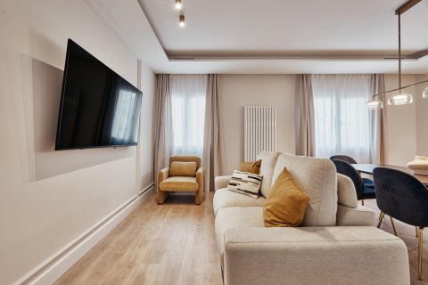 Dzīvoklis pārdošanā Madrid, Spānijā 2 istabas, 97 m2 Nr. 179928 - attēls 2