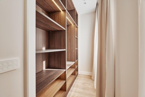 Dzīvoklis pārdošanā Madrid, Spānijā 2 istabas, 97 m2 Nr. 179928 - attēls 18