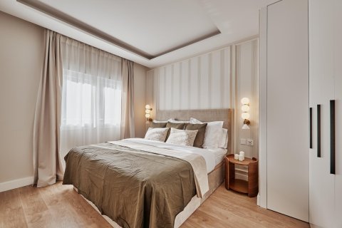 Dzīvoklis pārdošanā Madrid, Spānijā 2 istabas, 97 m2 Nr. 179928 - attēls 15