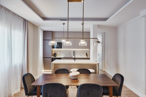 Dzīvoklis pārdošanā Madrid, Spānijā 2 istabas, 97 m2 Nr. 179928 - attēls 7