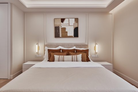Dzīvoklis pārdošanā Madrid, Spānijā 3 istabas, 170 m2 Nr. 179930 - attēls 21