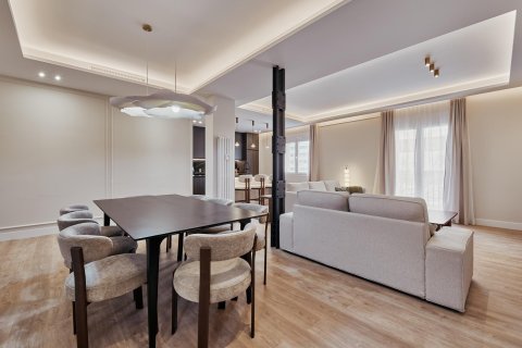 Dzīvoklis pārdošanā Madrid, Spānijā 3 istabas, 170 m2 Nr. 179930 - attēls 16