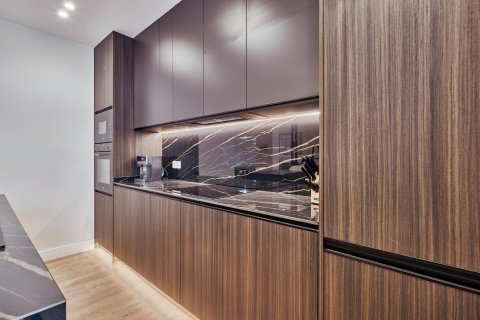 Dzīvoklis pārdošanā Madrid, Spānijā 3 istabas, 170 m2 Nr. 179930 - attēls 11