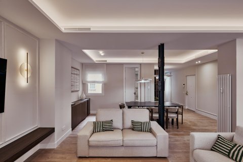 Dzīvoklis pārdošanā Madrid, Spānijā 3 istabas, 170 m2 Nr. 179930 - attēls 2