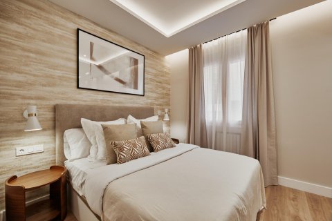 Apartament w Madrid, Hiszpania 3 sypialnie, 142 mkw. nr 179931 – zdjęcie 24