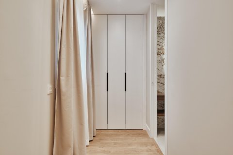 Apartament w Madrid, Hiszpania 3 sypialnie, 142 mkw. nr 179931 – zdjęcie 27