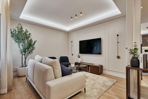Huvila myytävänä Madrid, Espanja, 2 makuuhuonetta, 95 m2 No. 179933 - kuva 3