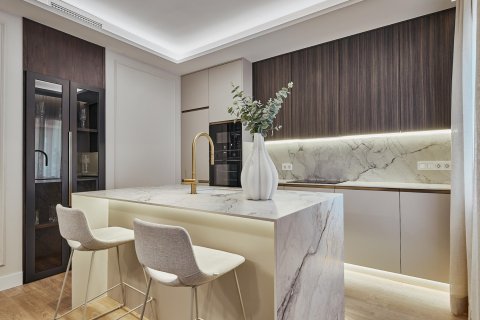 Huvila myytävänä Madrid, Espanja, 2 makuuhuonetta, 95 m2 No. 179933 - kuva 12