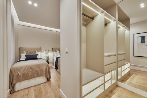 Huvila myytävänä Madrid, Espanja, 2 makuuhuonetta, 95 m2 No. 179933 - kuva 20