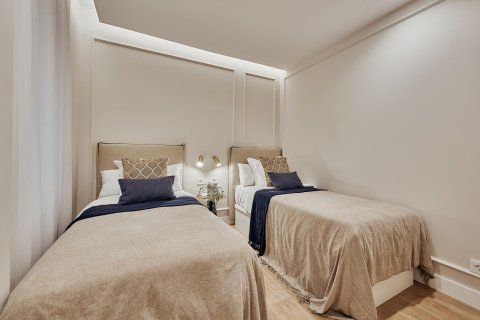 Huvila myytävänä Madrid, Espanja, 2 makuuhuonetta, 95 m2 No. 179933 - kuva 16