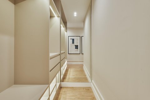 Huvila myytävänä Madrid, Espanja, 2 makuuhuonetta, 95 m2 No. 179933 - kuva 21