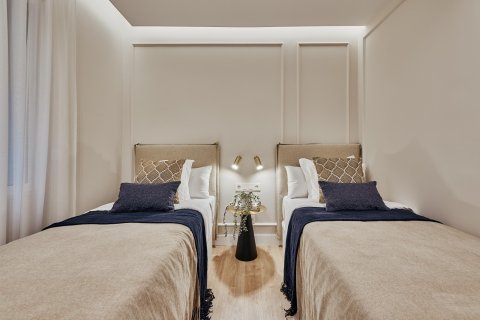 Huvila myytävänä Madrid, Espanja, 2 makuuhuonetta, 95 m2 No. 179933 - kuva 18
