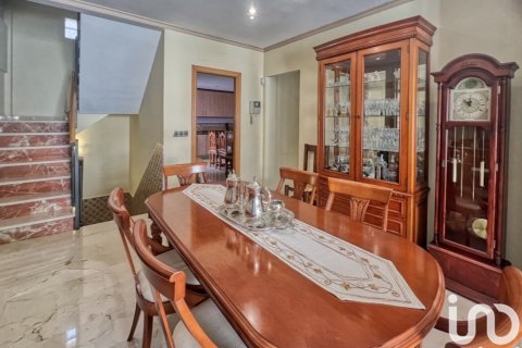 Dom w La Nucia, Alicante, Hiszpania 4 sypialnie, 208 mkw. nr 153678 – zdjęcie 6