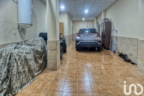 Dom w La Nucia, Alicante, Hiszpania 4 sypialnie, 208 mkw. nr 153678 – zdjęcie 27