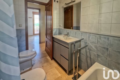 Dom w La Nucia, Alicante, Hiszpania 4 sypialnie, 208 mkw. nr 153678 – zdjęcie 15