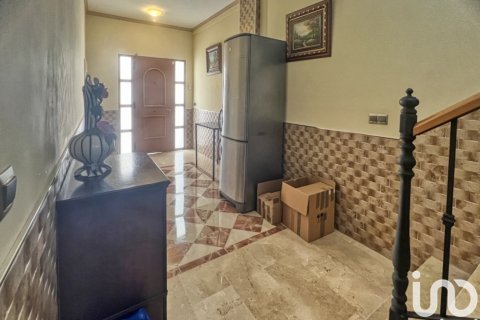 Dom w La Nucia, Alicante, Hiszpania 4 sypialnie, 208 mkw. nr 153678 – zdjęcie 26