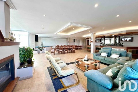 Talo myytävänä Bergondo, A Coruna, Espanja, 8 makuuhuonetta, 1857 m2 No. 153679 - kuva 11