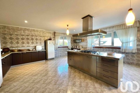 Talo myytävänä Bergondo, A Coruna, Espanja, 8 makuuhuonetta, 1857 m2 No. 153679 - kuva 15