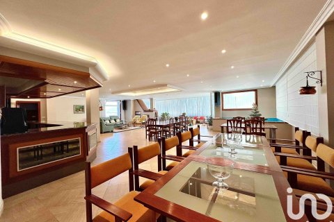 Talo myytävänä Bergondo, A Coruna, Espanja, 8 makuuhuonetta, 1857 m2 No. 153679 - kuva 10