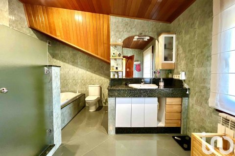 Talo myytävänä Bergondo, A Coruna, Espanja, 8 makuuhuonetta, 1857 m2 No. 153679 - kuva 25