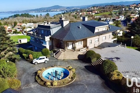 Talo Bergondo, A Coruna, Espanja 8 makuuhuonetta, 1857 m2 No. 153679