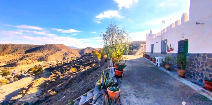 Дом в Табернас, Альмерия, Испания 4 спальни, 150м2 №153677