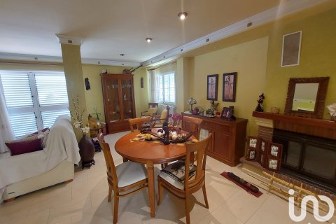 Продажа дома в Ла Валь д'Уйшо, Кастельон, Испания 3 спальни, 172м2 №153676 - фото 9