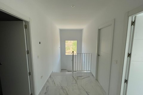 Villa à vendre Pinoso, Alicante, Espagne, 6 chambres, 270 m2 No. 135400 - photo 10