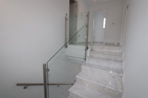 Villa à vendre Pinoso, Alicante, Espagne, 4 chambres, 180 m2 No. 135403 - photo 18