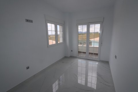 Villa à vendre Pinoso, Alicante, Espagne, 4 chambres, 180 m2 No. 135403 - photo 20