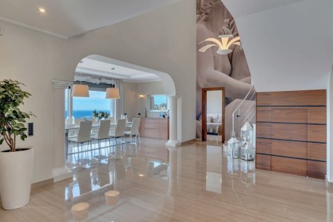 Villa for sale in Benissa, Alicante, Spain 4 bedrooms, 366 sq.m. No. 181714 - photo 9