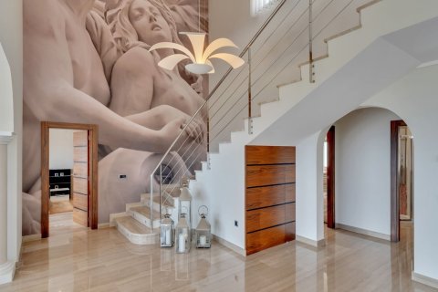 Villa for sale in Benissa, Alicante, Spain 4 bedrooms, 366 sq.m. No. 181714 - photo 6