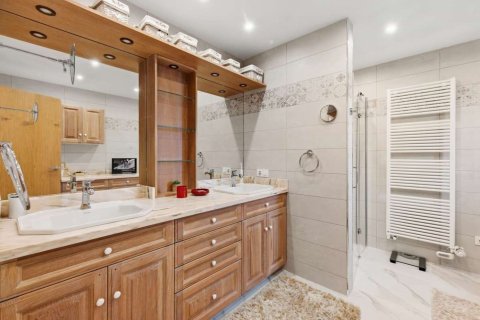 Villa for sale in Benissa, Alicante, Spain 4 bedrooms, 377 sq.m. No. 181712 - photo 13