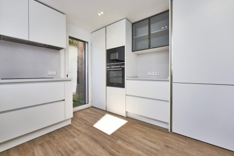 Villa pārdošanā Santa Ponsa, Mallorca, Spānijā 3 istabas, 215 m2 Nr. 140562 - attēls 8