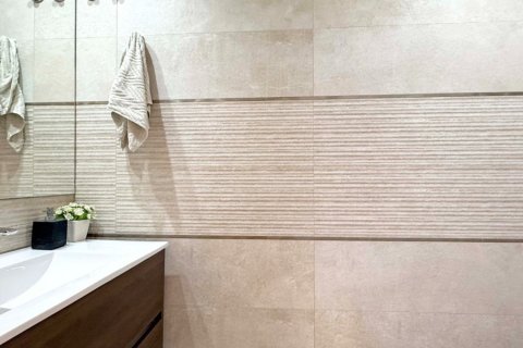 Villa till salu i Alicante, Spanien 3 sovrum, 205 kvm. Nr. 155212 - foto 24