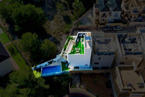 Villa till salu i Alicante, Spanien 3 sovrum, 205 kvm. Nr. 155212 - foto 13