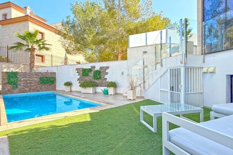 Villa till salu i Alicante, Spanien 3 sovrum, 205 kvm. Nr. 155212 - foto 21