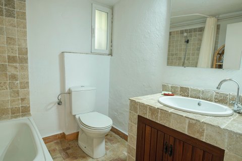 Villa till salu i Javea, Alicante, Spanien 6 sovrum, 350 kvm. Nr. 155214 - foto 24