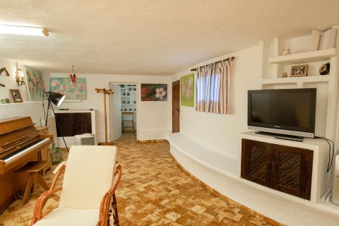 Villa till salu i Javea, Alicante, Spanien 6 sovrum, 350 kvm. Nr. 155214 - foto 17