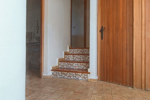 Villa till salu i Javea, Alicante, Spanien 6 sovrum, 350 kvm. Nr. 155214 - foto 8