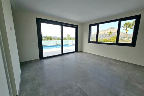 Villa till salu i Javea, Alicante, Spanien 3 sovrum, 200 kvm. Nr. 155213 - foto 13