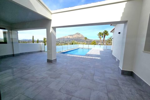 Villa till salu i Javea, Alicante, Spanien 3 sovrum, 200 kvm. Nr. 155213 - foto 4