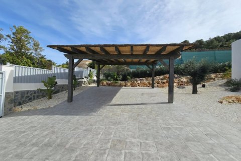 Villa till salu i Javea, Alicante, Spanien 3 sovrum, 200 kvm. Nr. 155213 - foto 17