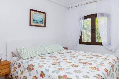 Townhouse à vendre à Alicante, Espagne, 3 chambres, 80 m2 No. 155208 - photo 17