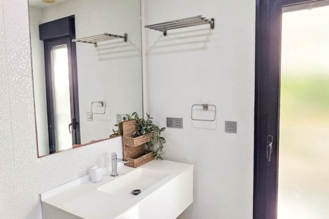 Villa for sale in Ciudad Quesada, Alicante, Spain 3 bedrooms, 125 sq.m. No. 155210 - photo 5