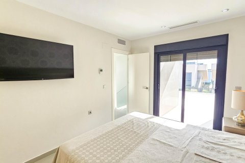 Villa for sale in Ciudad Quesada, Alicante, Spain 3 bedrooms, 125 sq.m. No. 155210 - photo 24